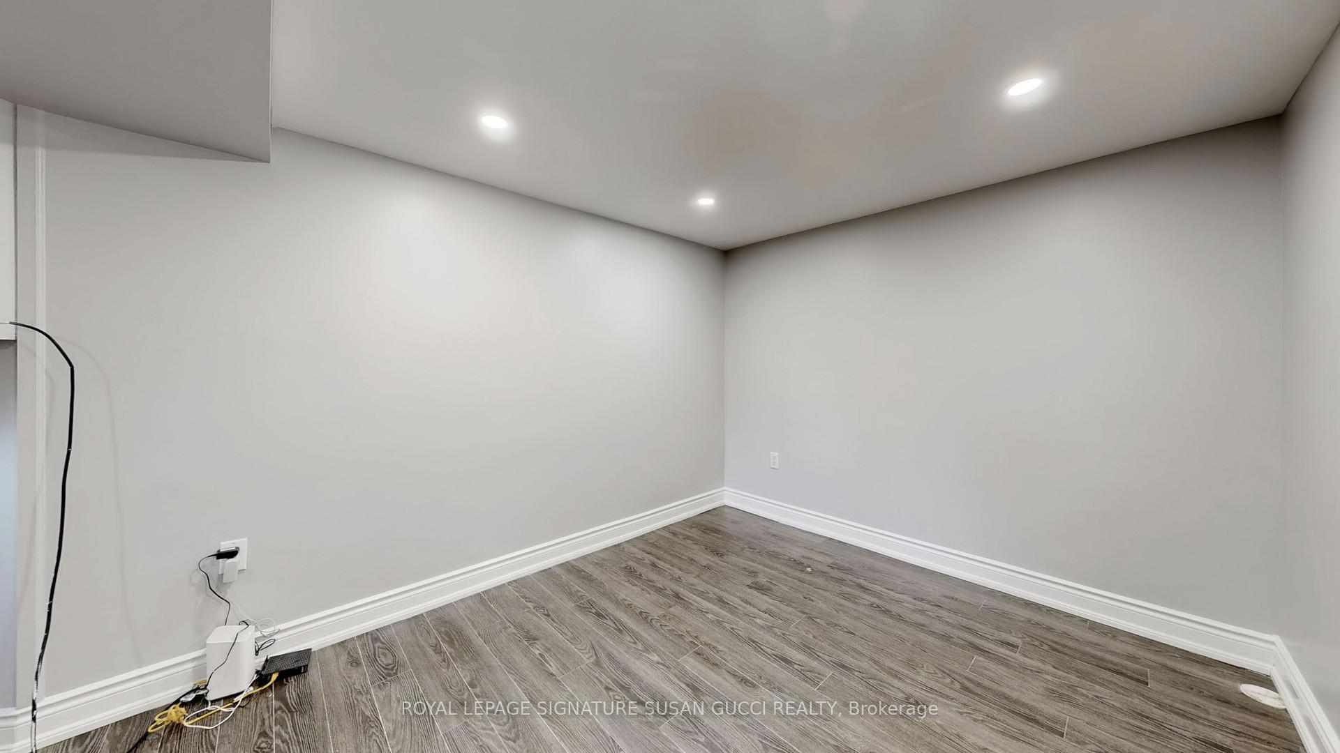 Photo 11 of 8 Furnival Road, Toronto, O'Connor-Parkview — HOMEH