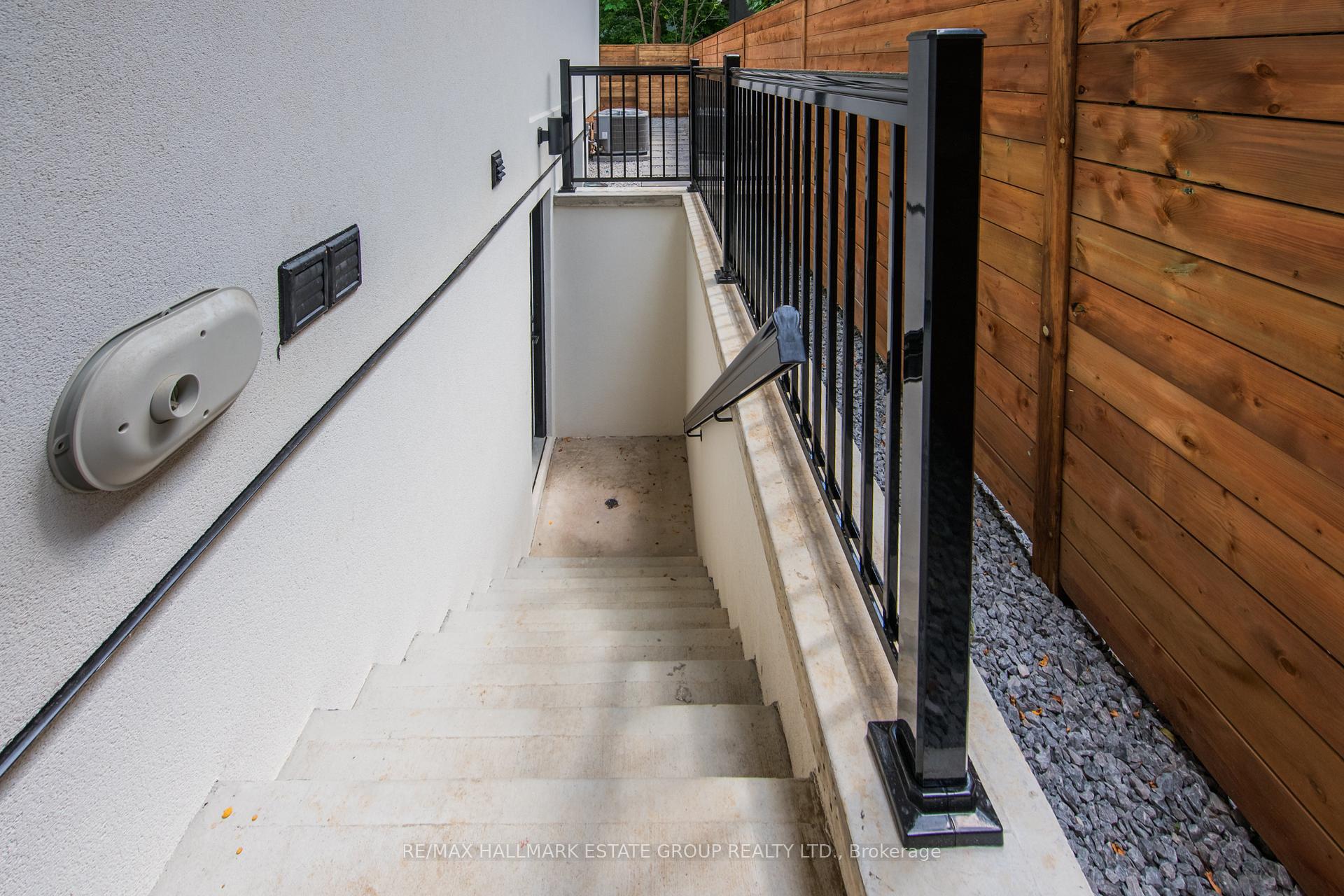Photo 41 of 47 Laing Street, Toronto, Greenwood-Coxwell — HOMEH