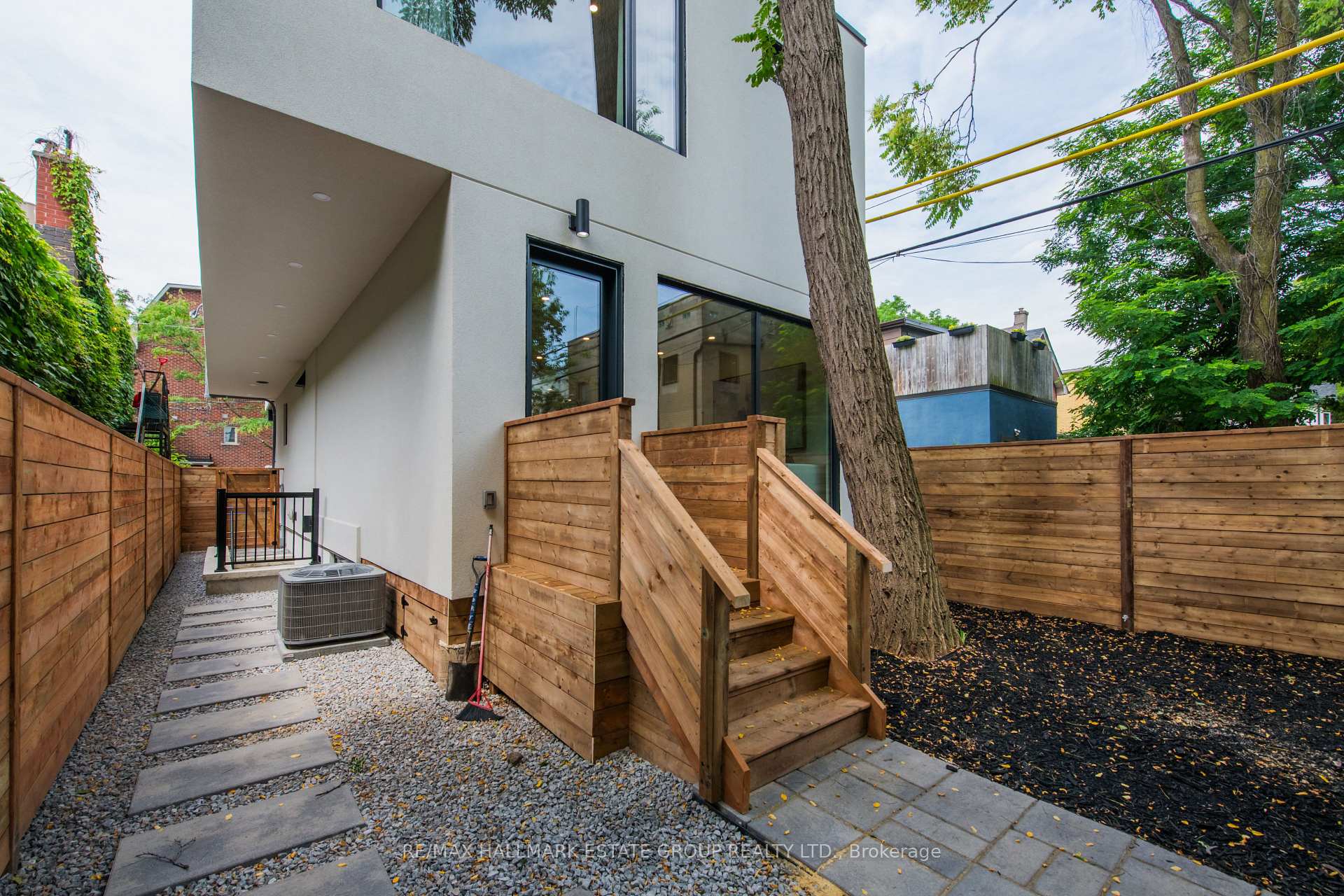Photo 43 of 47 Laing Street, Toronto, Greenwood-Coxwell — HOMEH