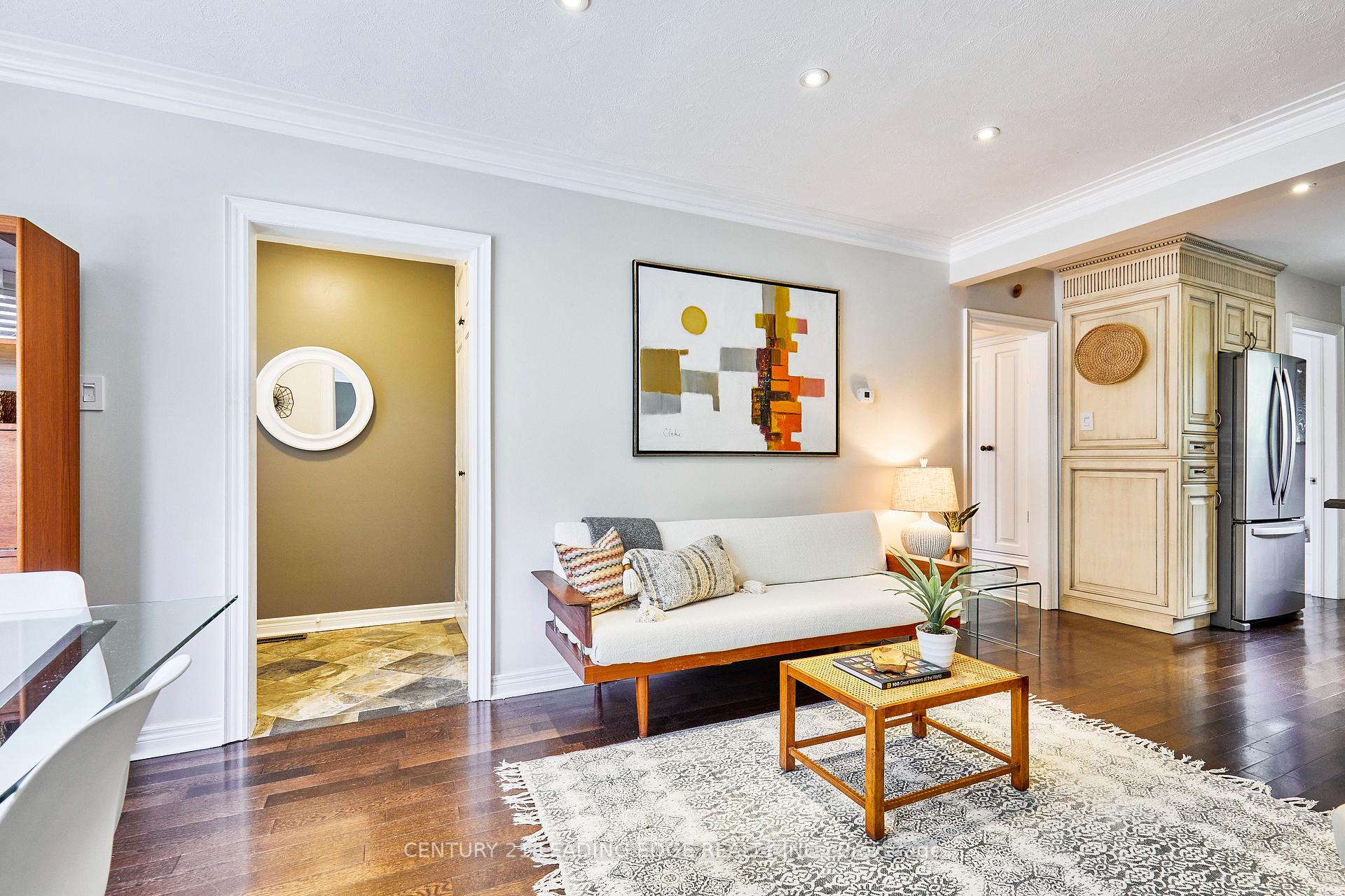 Photo 5 of 11 St Quentin Avenue, Scarborough, Cliffcrest — HOMEH