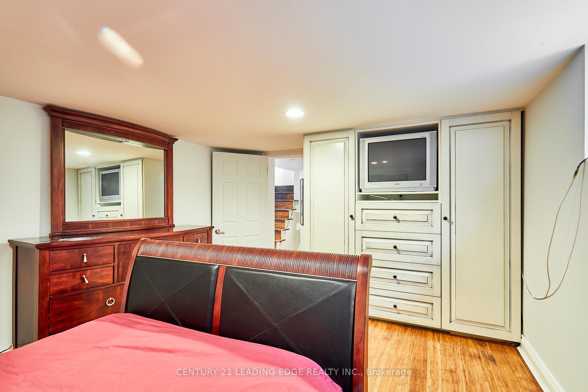 Photo 26 of 11 St Quentin Avenue, Scarborough, Cliffcrest — HOMEH