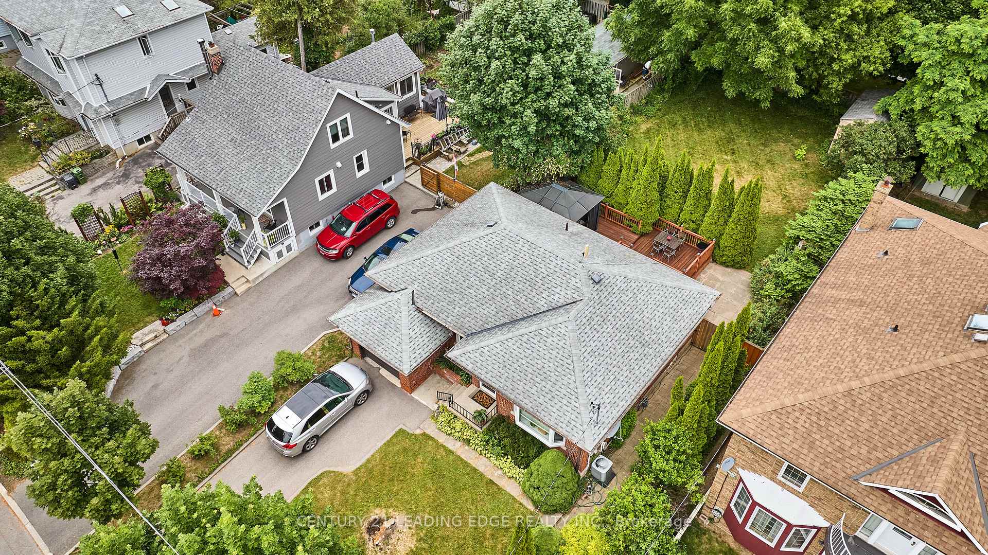 Photo 48 of 11 St Quentin Avenue, Scarborough, Cliffcrest — HOMEH