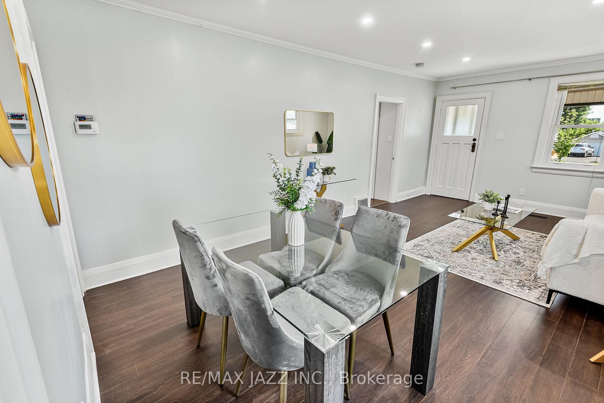 Photo 14 of 110 Gibbons Street, Oshawa, McLaughlin — HOMEH