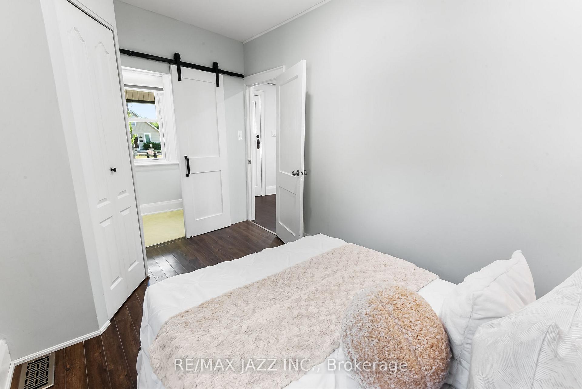 Photo 15 of 110 Gibbons Street, Oshawa, McLaughlin — HOMEH