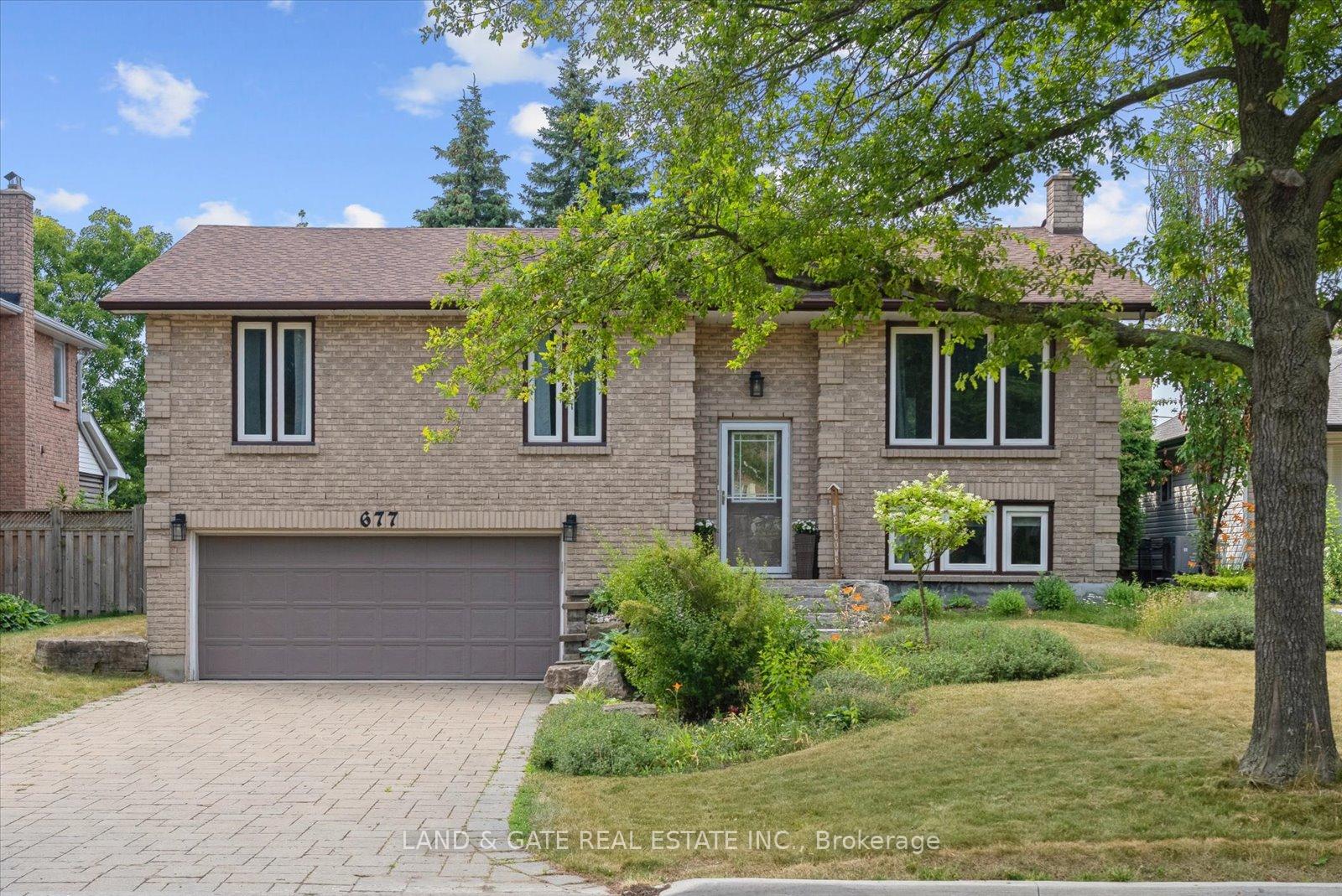 Photo 3 of 677 Whistler Drive, Oshawa, Northglen — HOMEH