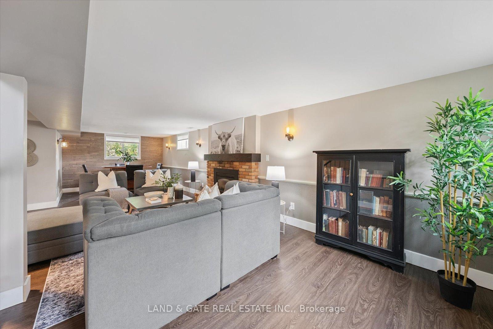 Photo 32 of 677 Whistler Drive, Oshawa, Northglen — HOMEH