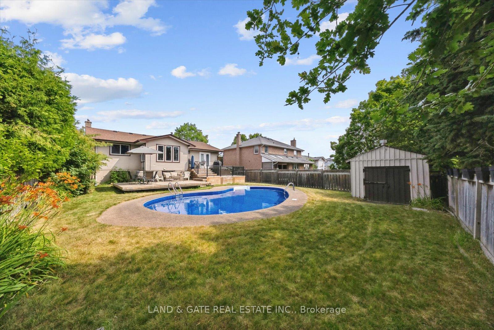 Photo 31 of 677 Whistler Drive, Oshawa, Northglen — HOMEH