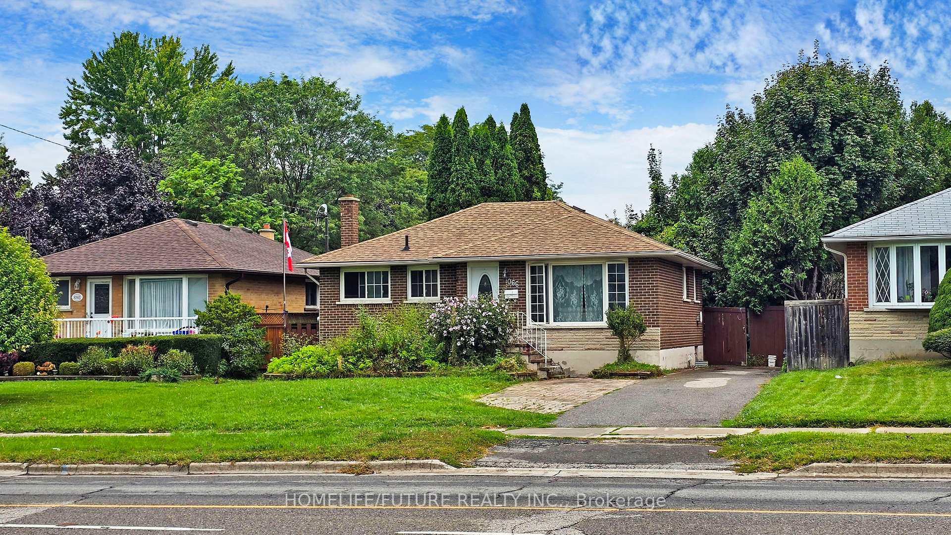 Photo 7 of 1066 Olive Avenue, Oshawa, Donevan — HOMEH