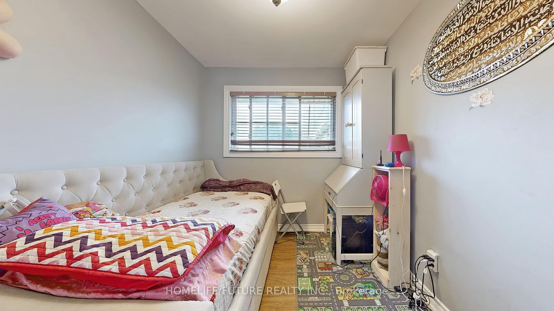Photo 20 of 1066 Olive Avenue, Oshawa, Donevan — HOMEH
