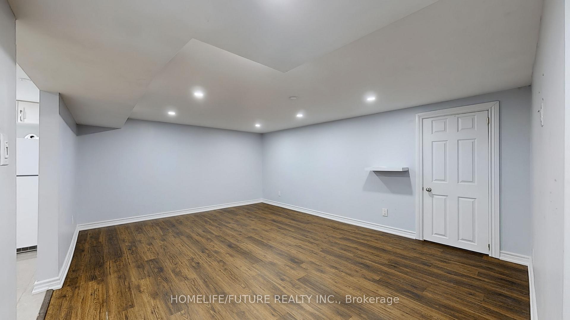 Photo 25 of 1066 Olive Avenue, Oshawa, Donevan — HOMEH