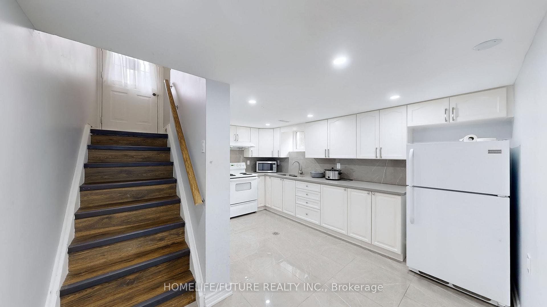 Photo 30 of 1066 Olive Avenue, Oshawa, Donevan — HOMEH