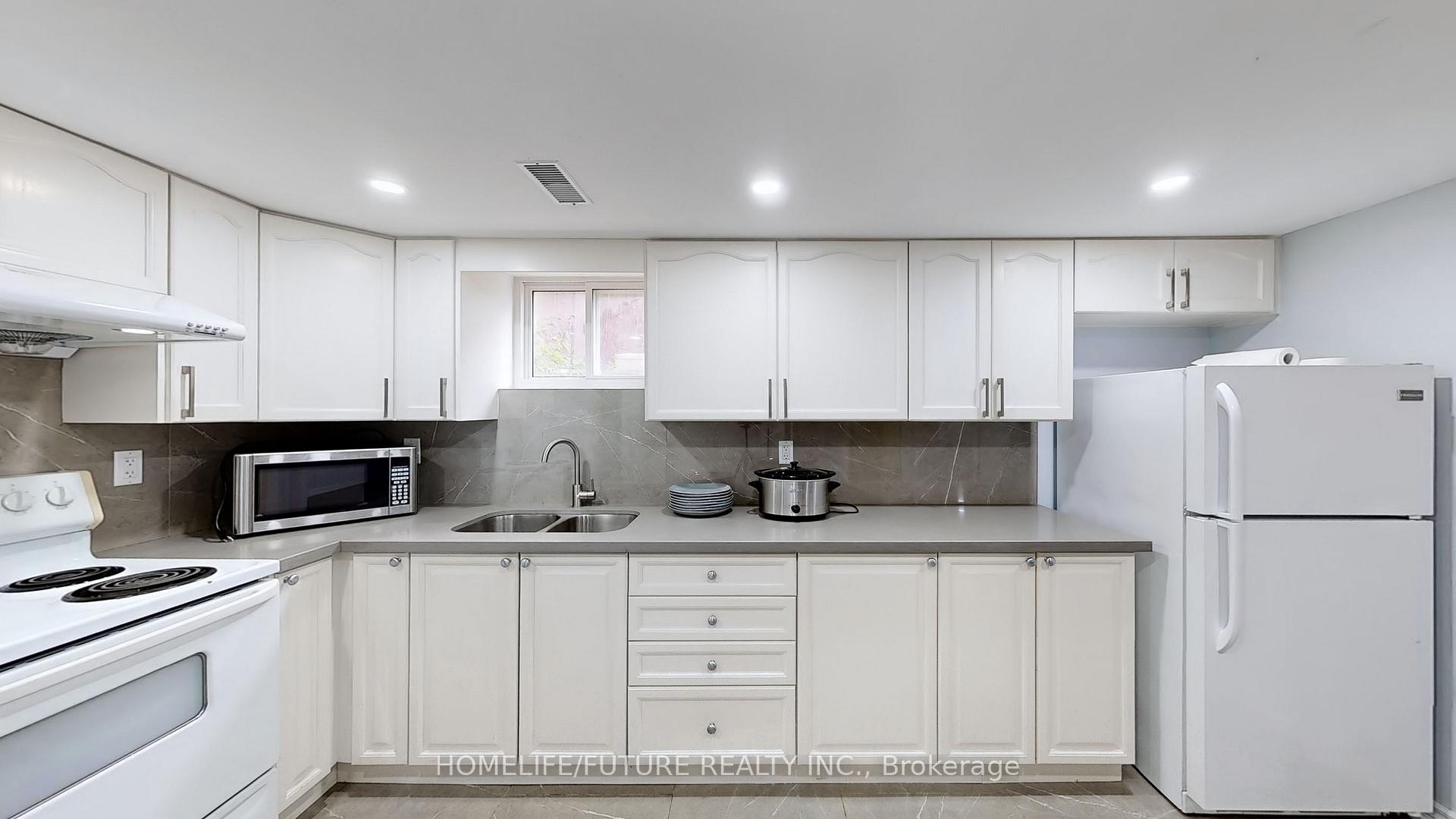 Photo 32 of 1066 Olive Avenue, Oshawa, Donevan — HOMEH