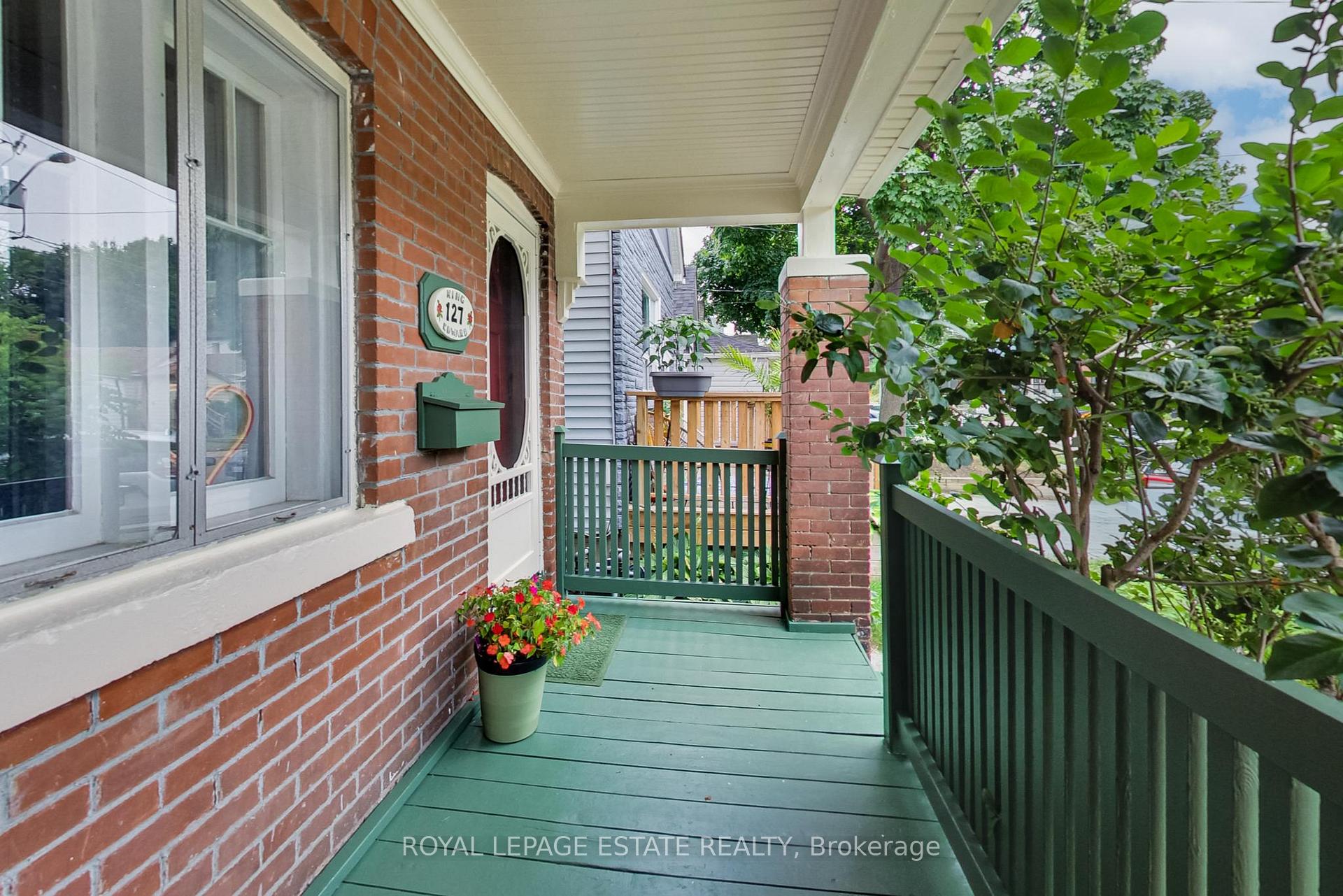Photo 10 of 127 King Edward Avenue, Toronto, Woodbine-Lumsden — HOMEH