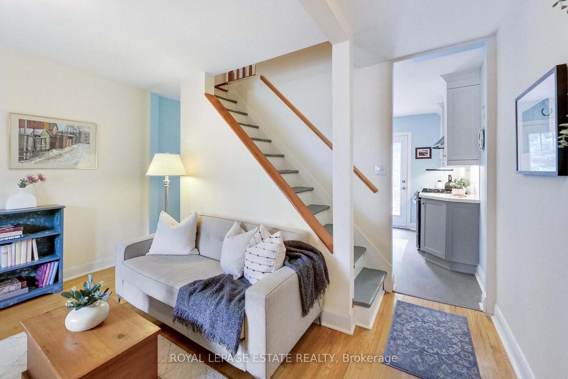 Photo 8 of 127 King Edward Avenue, Toronto, Woodbine-Lumsden — HOMEH