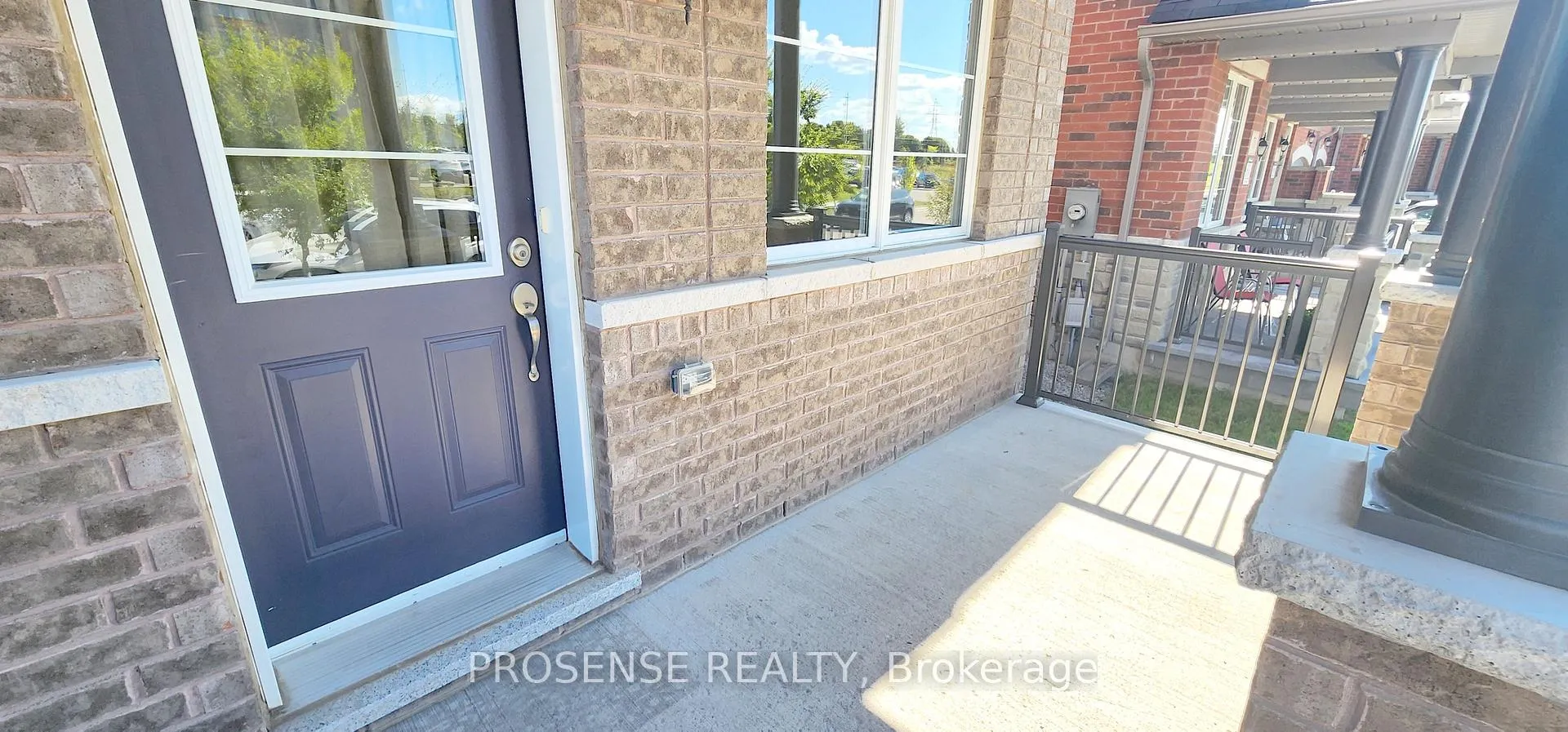 Photo 5 of 73 Riverwalk Drive, Hamilton, Waterdown — HOMEH