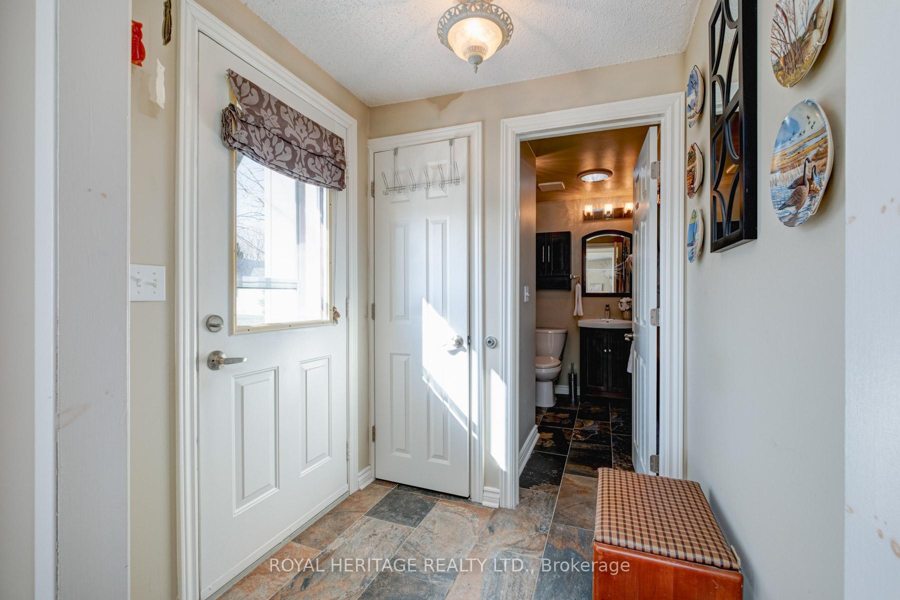 Photo 7 of 46 Wilmot Trail, Clarington, Newcastle — HOMEH