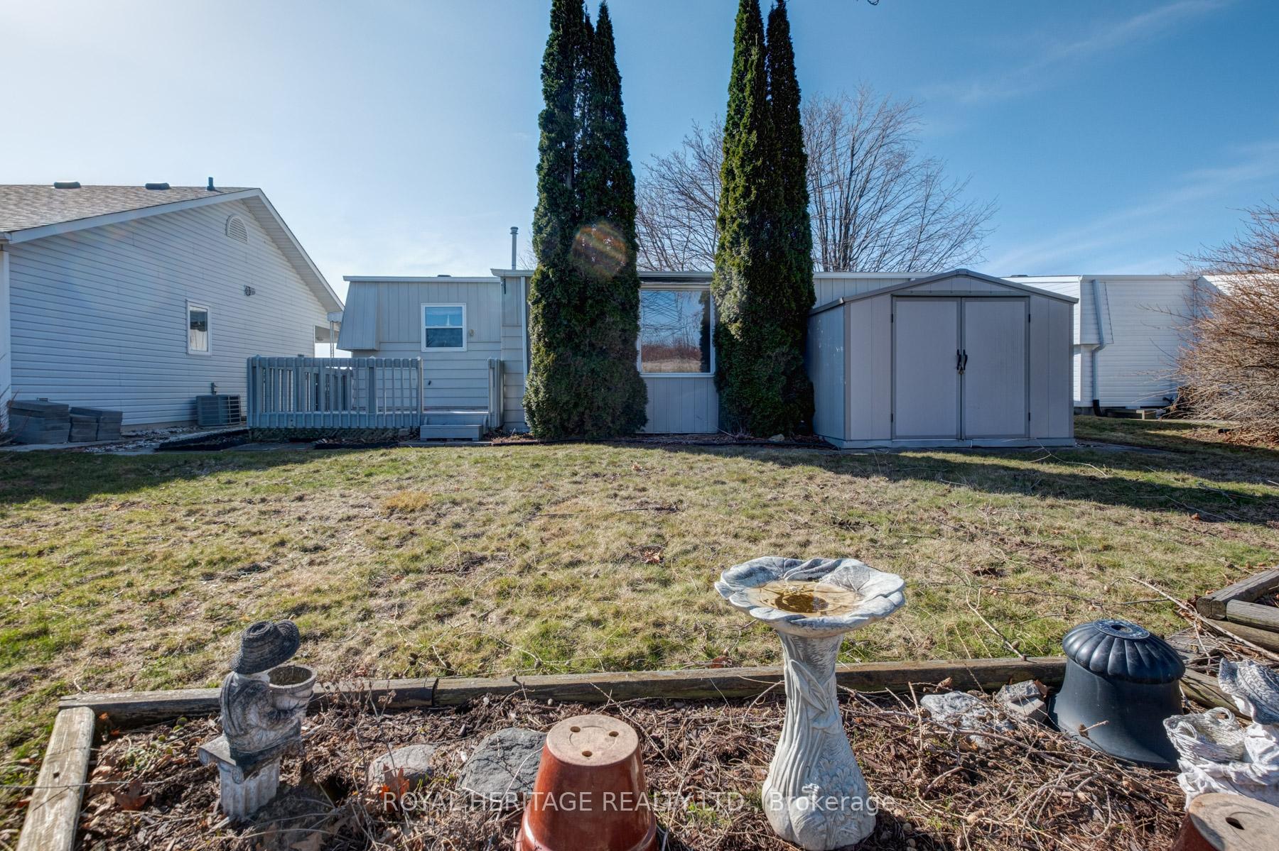 Photo 14 of 46 Wilmot Trail, Clarington, Newcastle — HOMEH