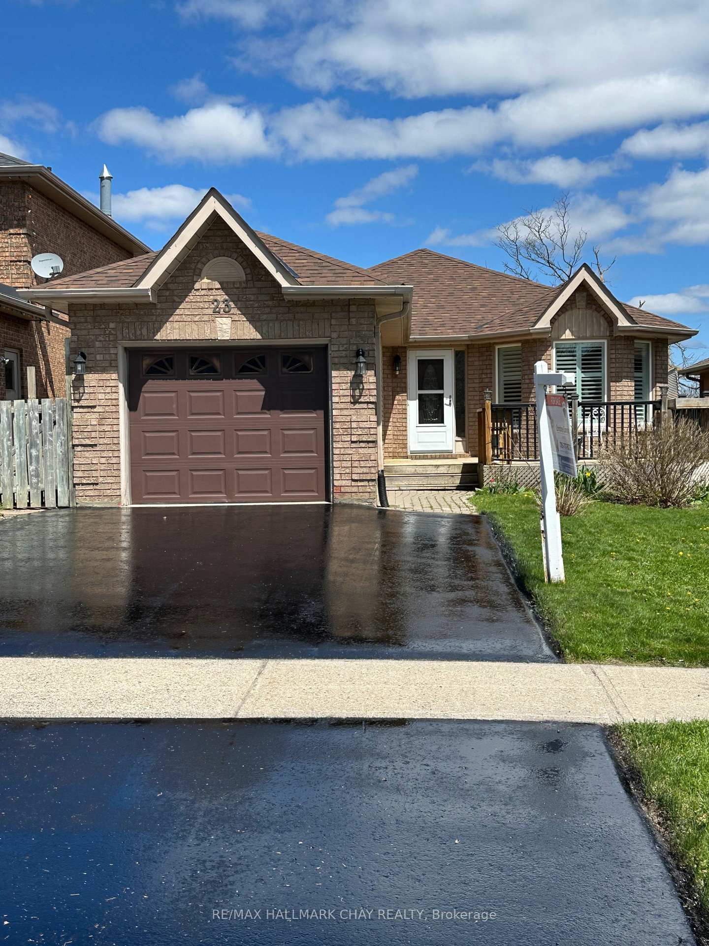 Front of 23 Grasett Crescent