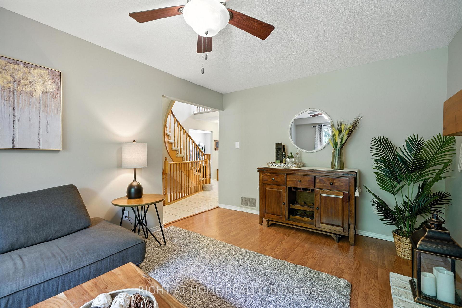 Photo 15 of 32 Horseshoe Drive, Whitby, Blue Grass Meadows — HOMEH