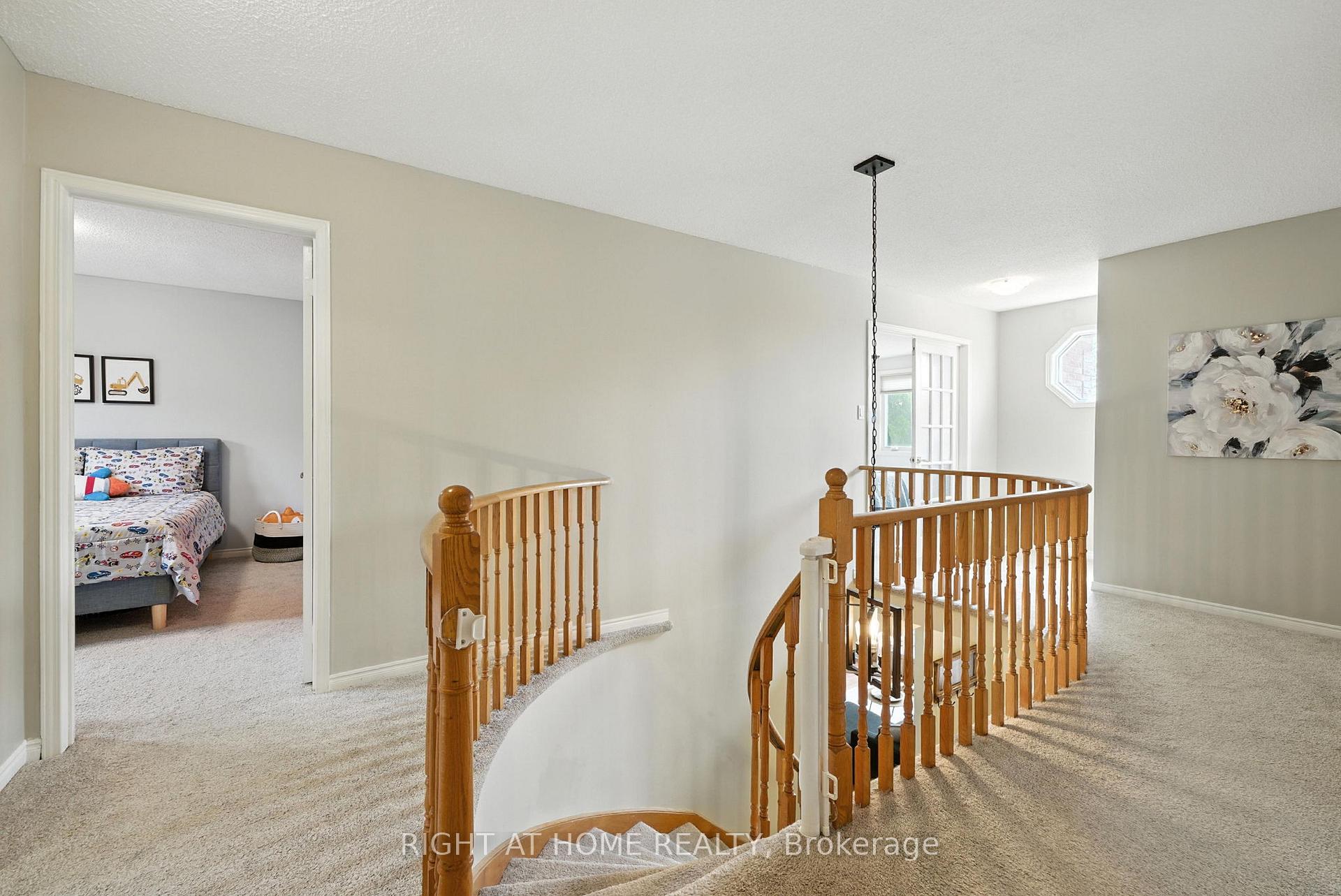 Photo 24 of 32 Horseshoe Drive, Whitby, Blue Grass Meadows — HOMEH
