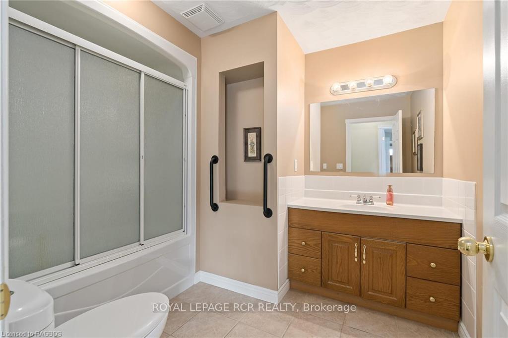 Photo 23 of 414 4TH Street S, Hanover — HOMEH