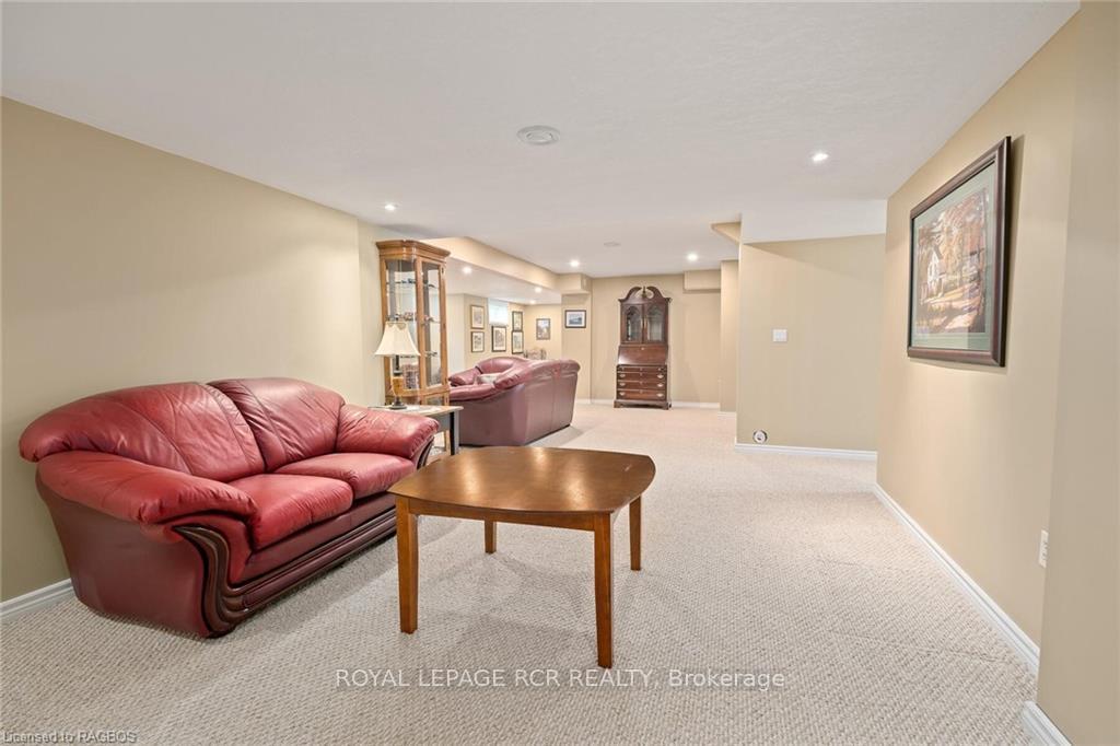 Photo 26 of 414 4TH Street S, Hanover — HOMEH