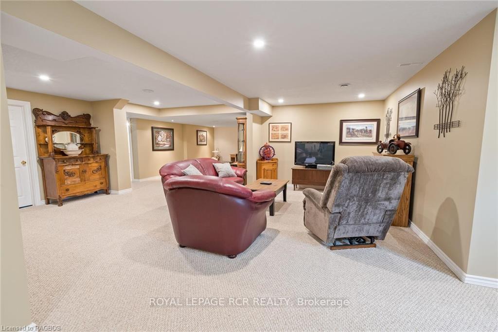 Photo 30 of 414 4TH Street S, Hanover — HOMEH
