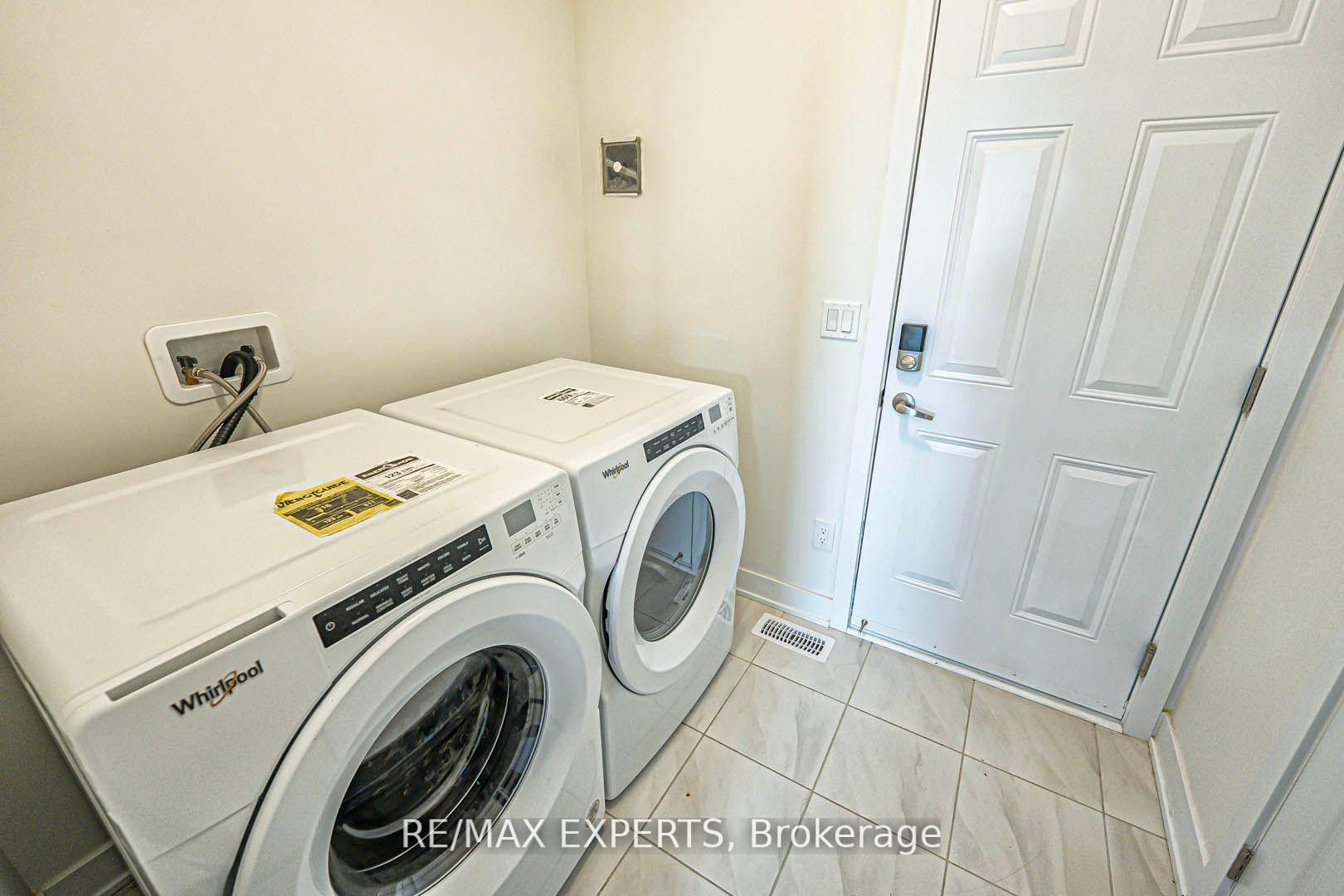 Photo 8 of 1064 Thompson Drive, Oshawa, Kedron — HOMEH