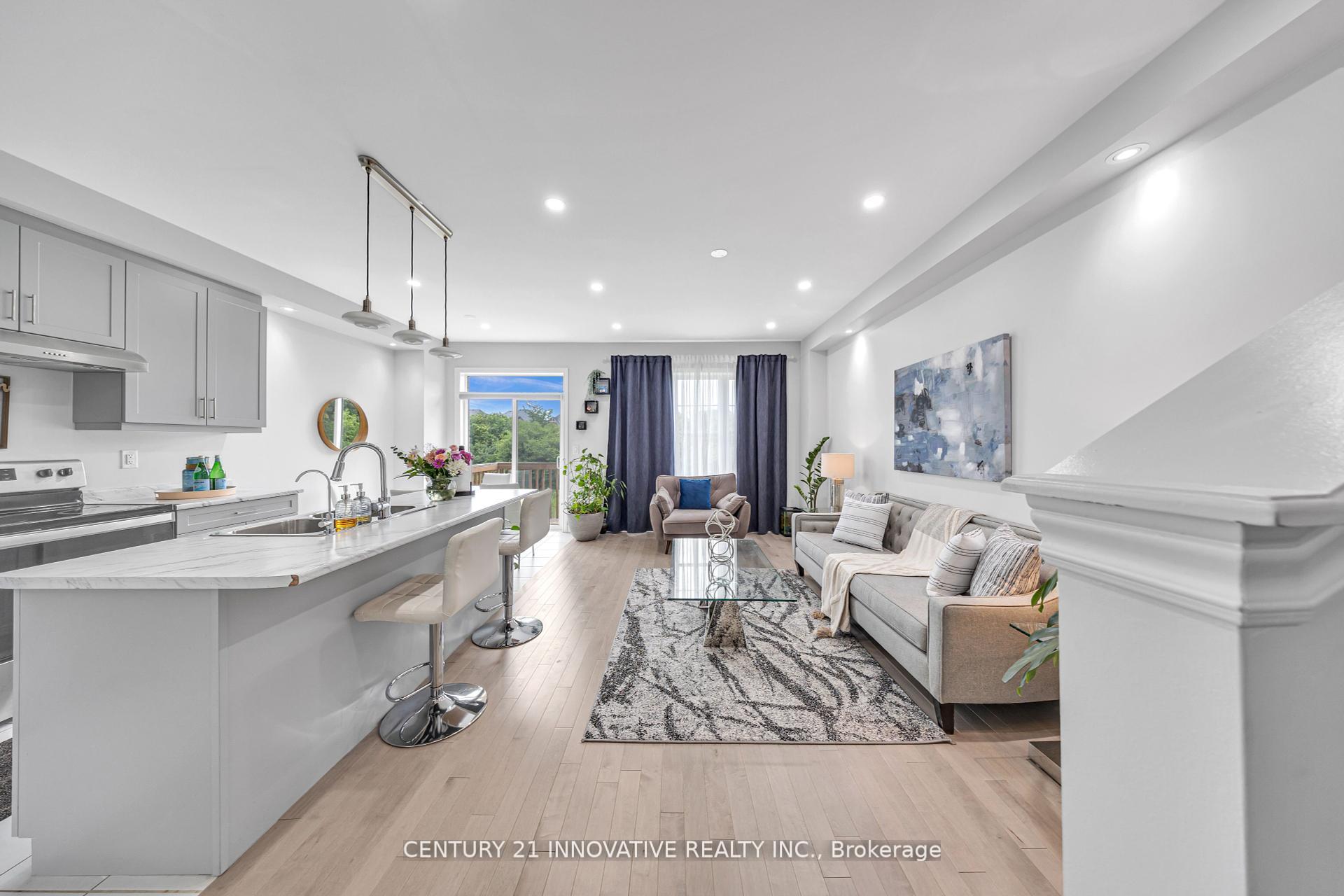Photo 13 of 30 Paradise Way, Whitby, Rolling Acres — HOMEH