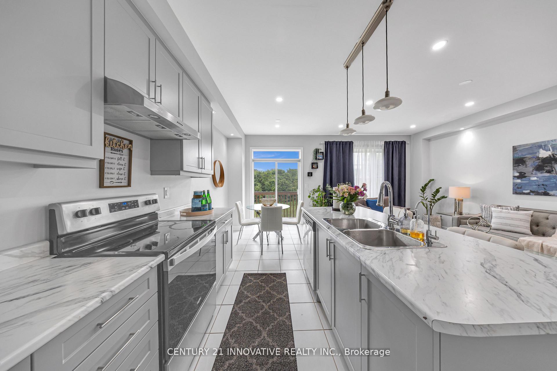 Photo 11 of 30 Paradise Way, Whitby, Rolling Acres — HOMEH