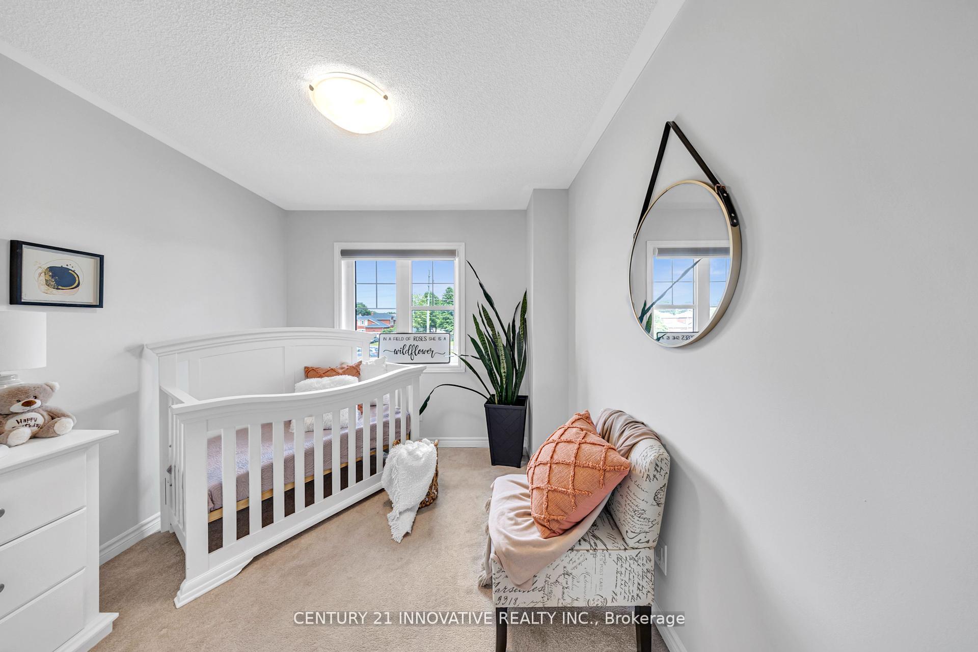 Photo 19 of 30 Paradise Way, Whitby, Rolling Acres — HOMEH