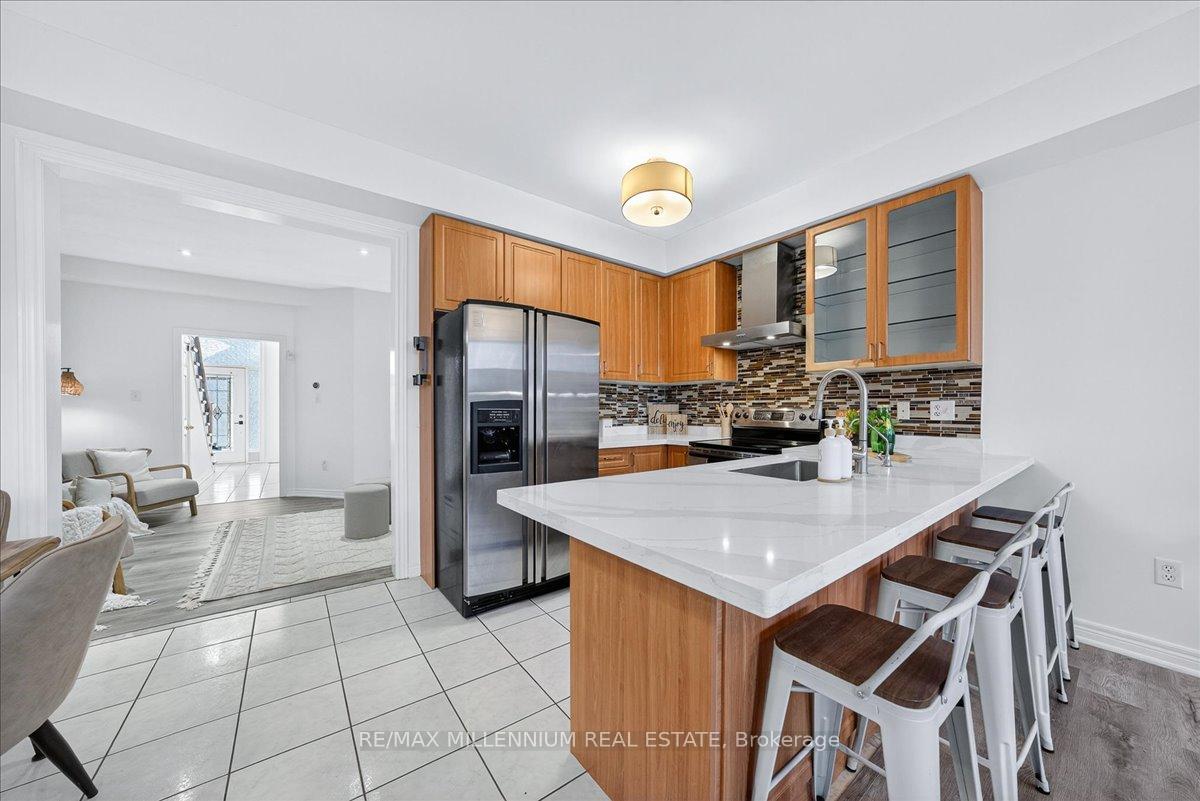 Photo 13 of 1989 Calvington Drive, Pickering, Highbush — HOMEH