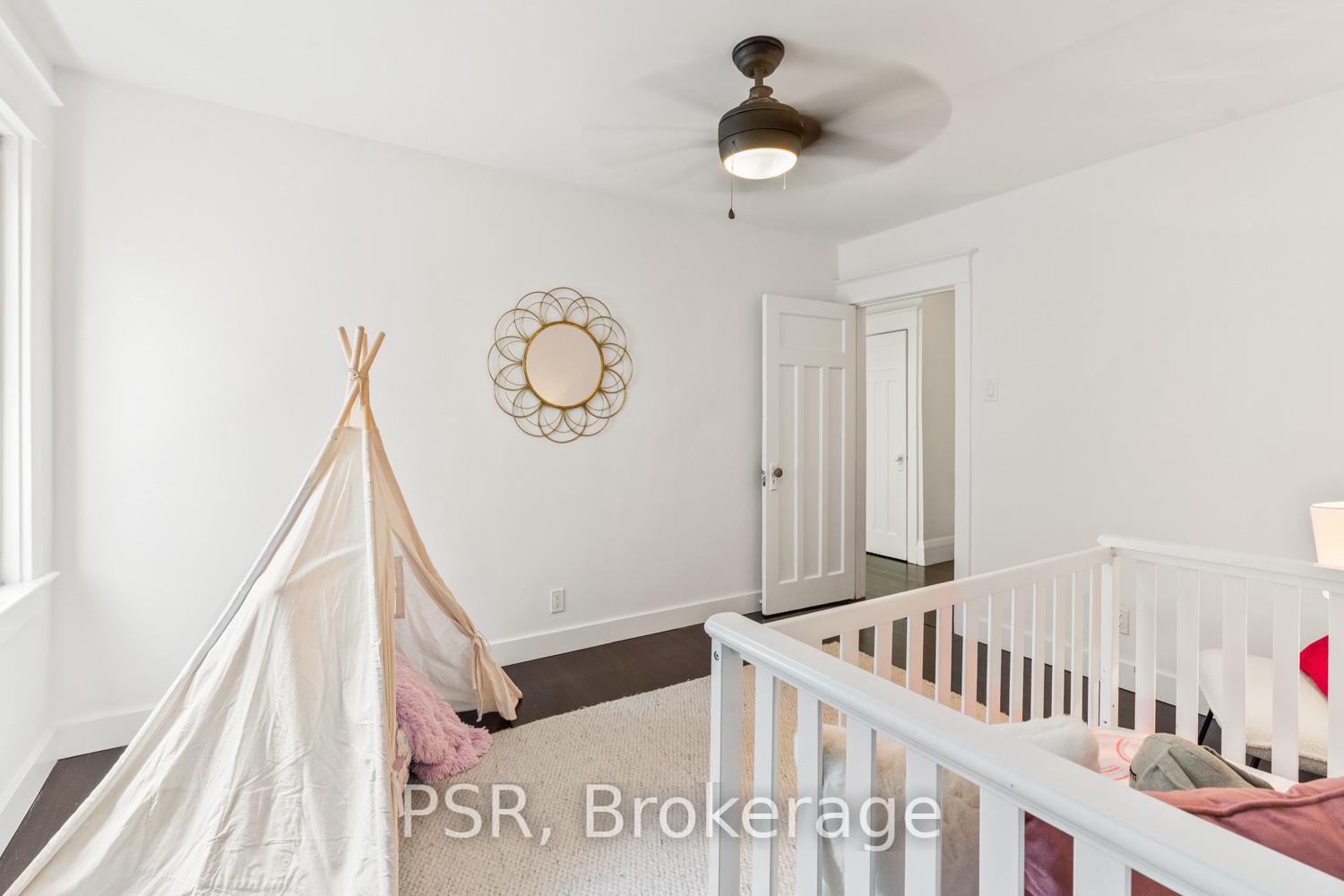 Photo 18 of 41 Robbins Avenue, Toronto, Woodbine Corridor — HOMEH
