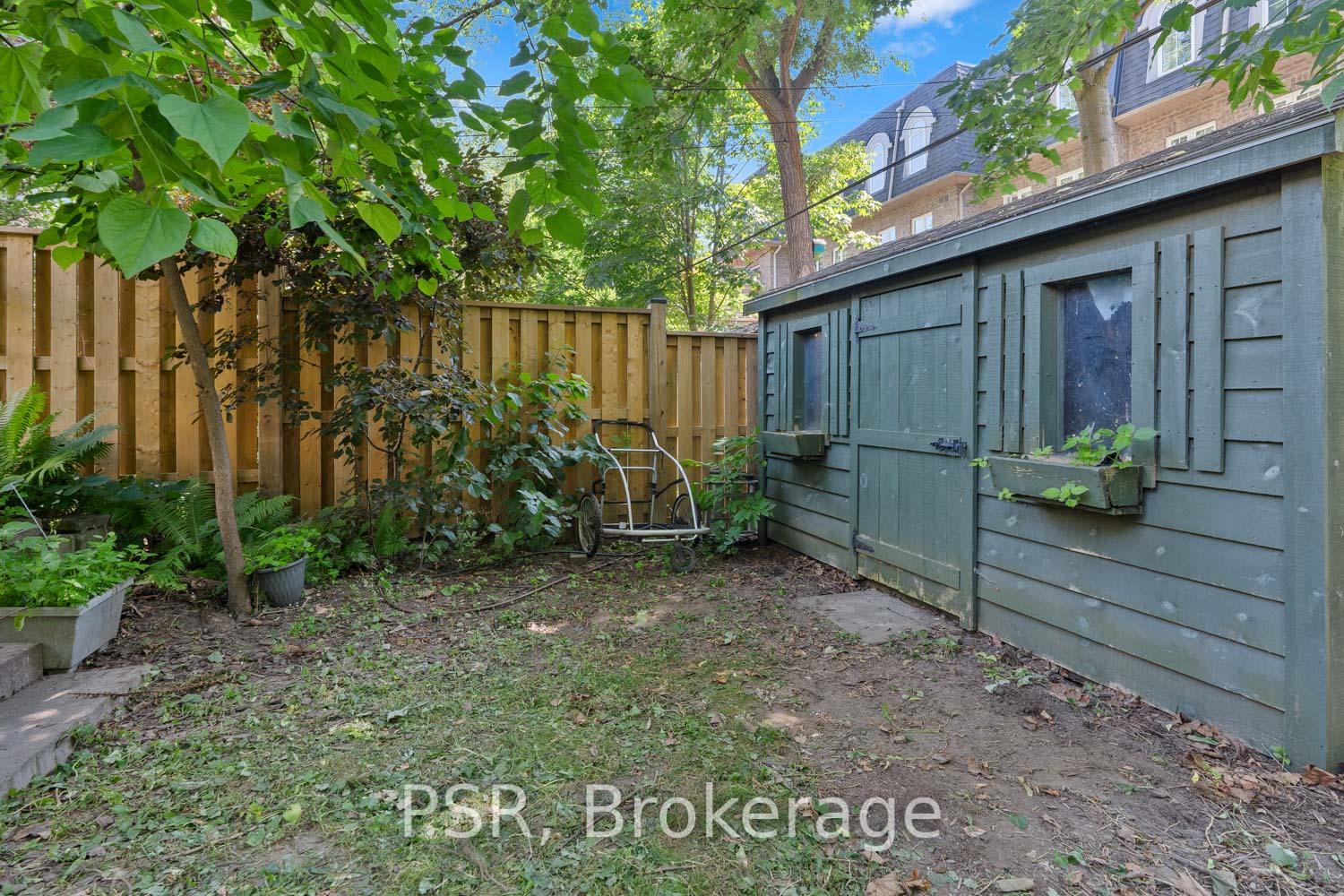 Photo 32 of 41 Robbins Avenue, Toronto, Woodbine Corridor — HOMEH