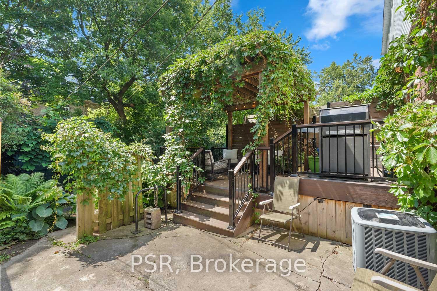 Photo 36 of 41 Robbins Avenue, Toronto, Woodbine Corridor — HOMEH