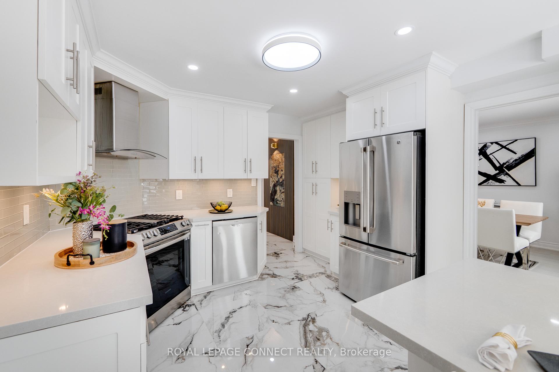 Photo 10 of 1793 Parkside Drive, Pickering, Amberlea — HOMEH