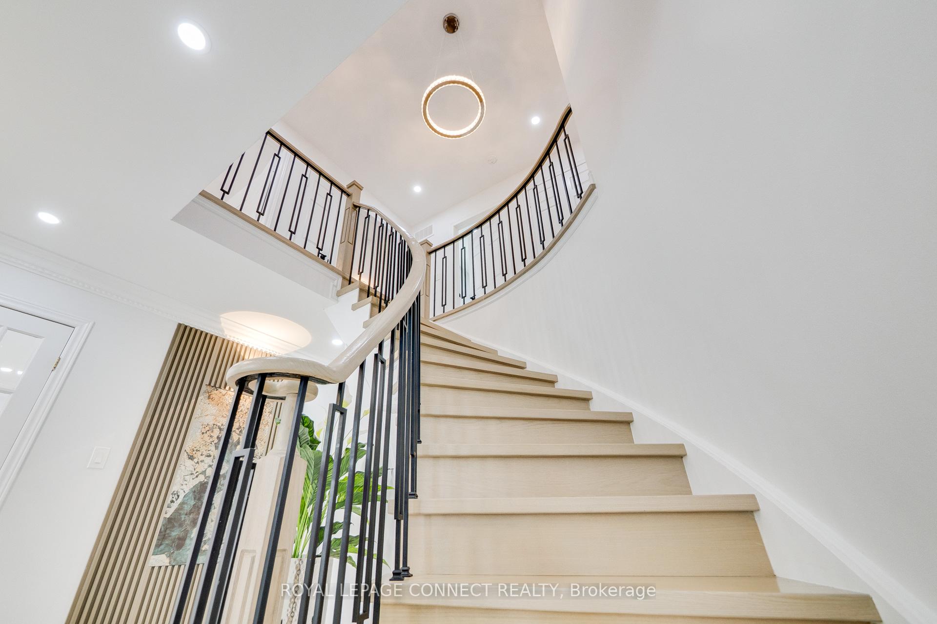 Photo 14 of 1793 Parkside Drive, Pickering, Amberlea — HOMEH