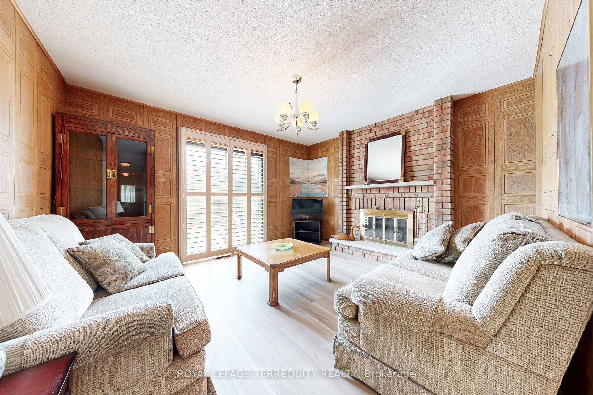 Photo 13 of 59 Trawley Crescent, Ajax, Central — HOMEH