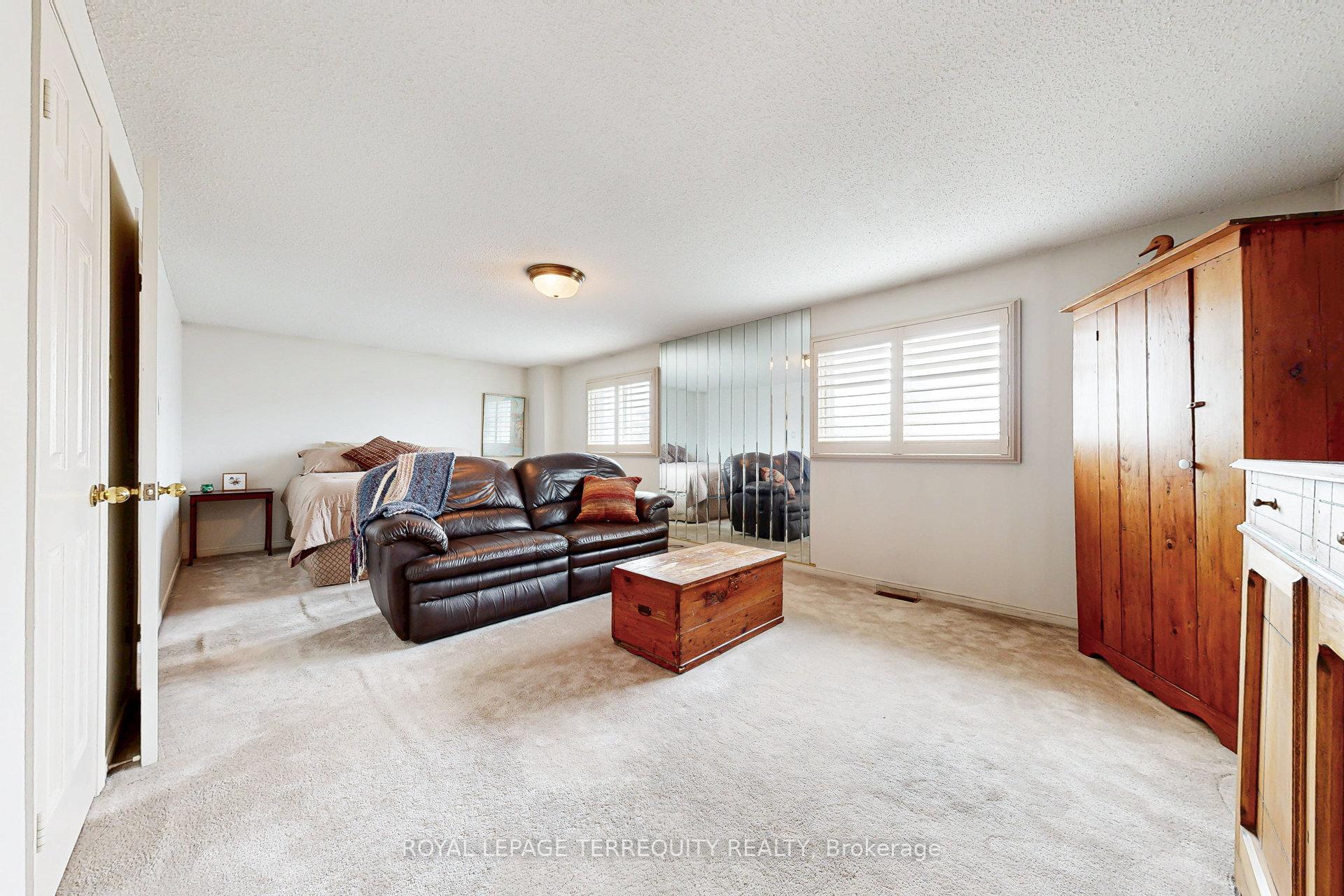 Photo 23 of 59 Trawley Crescent, Ajax, Central — HOMEH