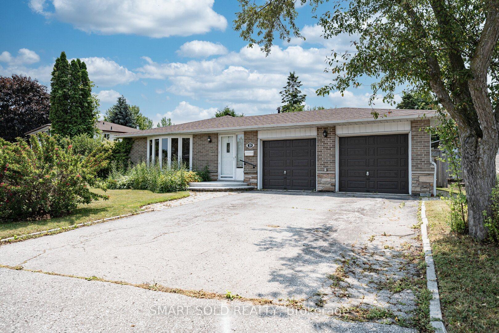 Photo 1 of 39 Lawrie Road, Ajax, South East — HOMEH
