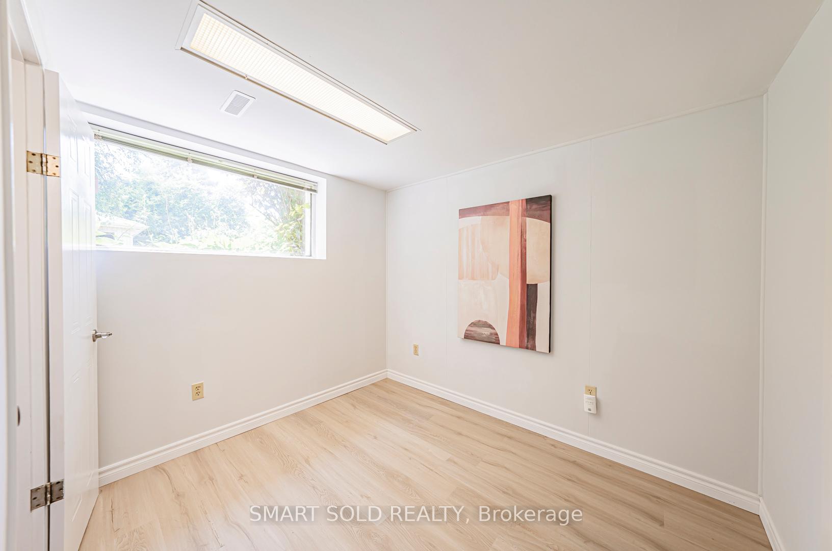 Photo 28 of 39 Lawrie Road, Ajax, South East — HOMEH