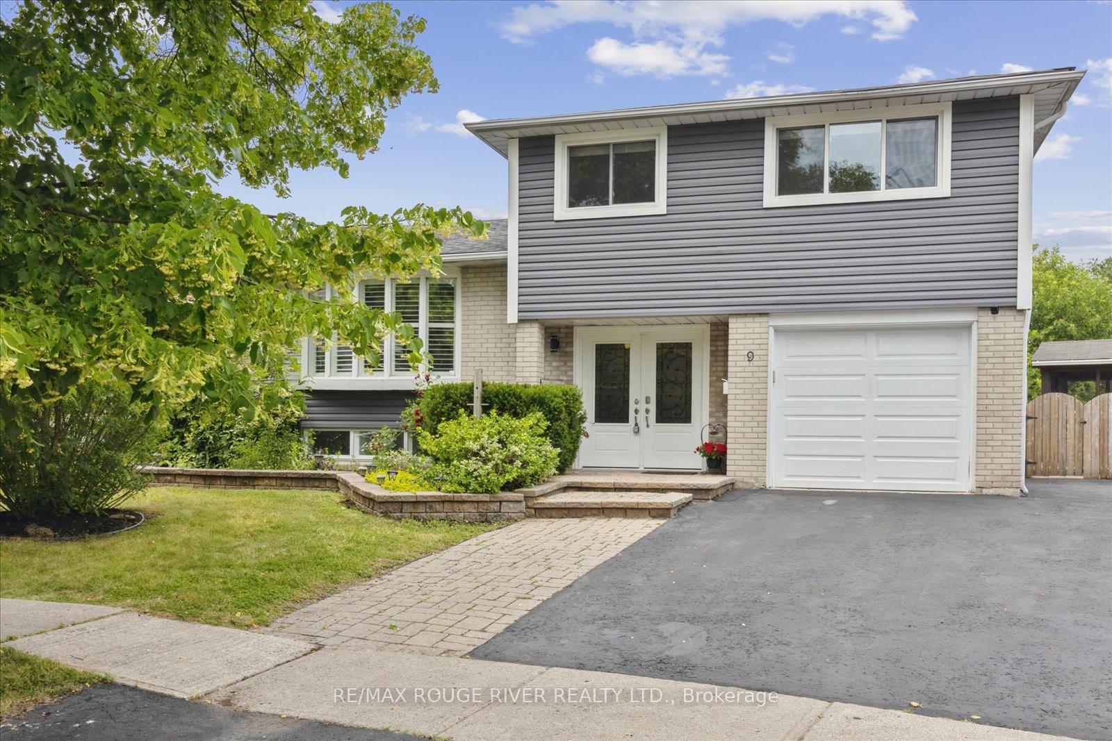 Photo 1 of 9 Cowling Crescent, Ajax, South East — HOMEH