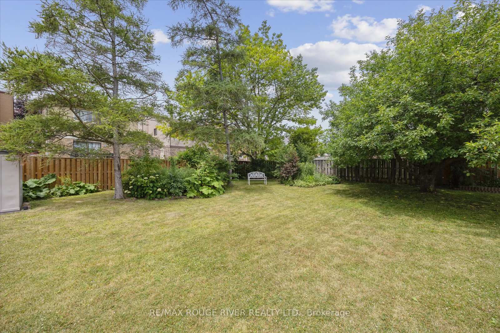 Photo 32 of 9 Cowling Crescent, Ajax, South East — HOMEH