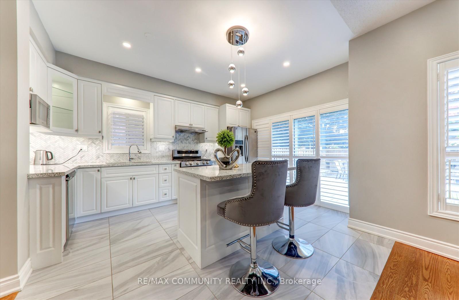 Photo 9 of 133 McSweeney Crescent, Ajax, Northwest Ajax — HOMEH