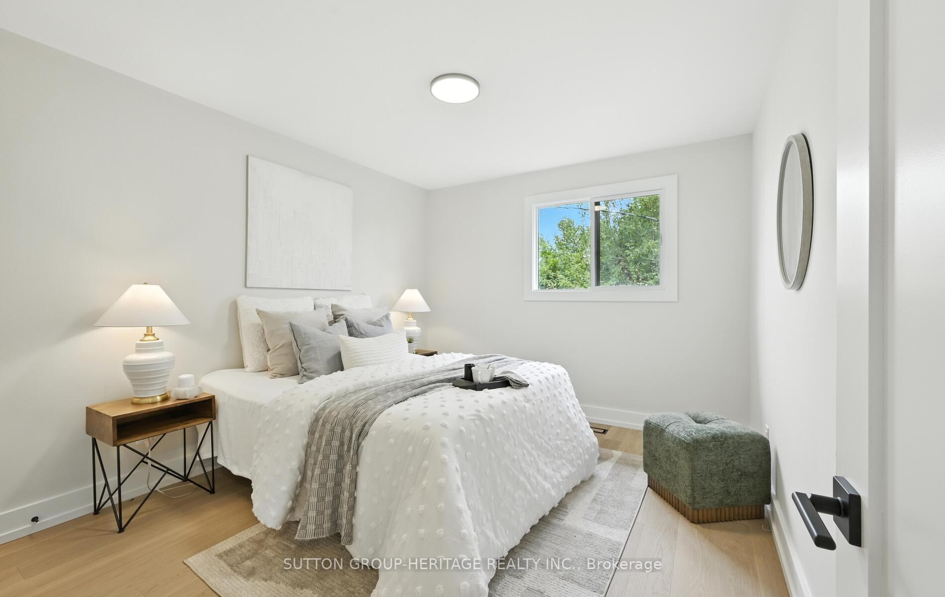 Photo 8 of 853 Fairview Avenue, Pickering, Bay Ridges — HOMEH