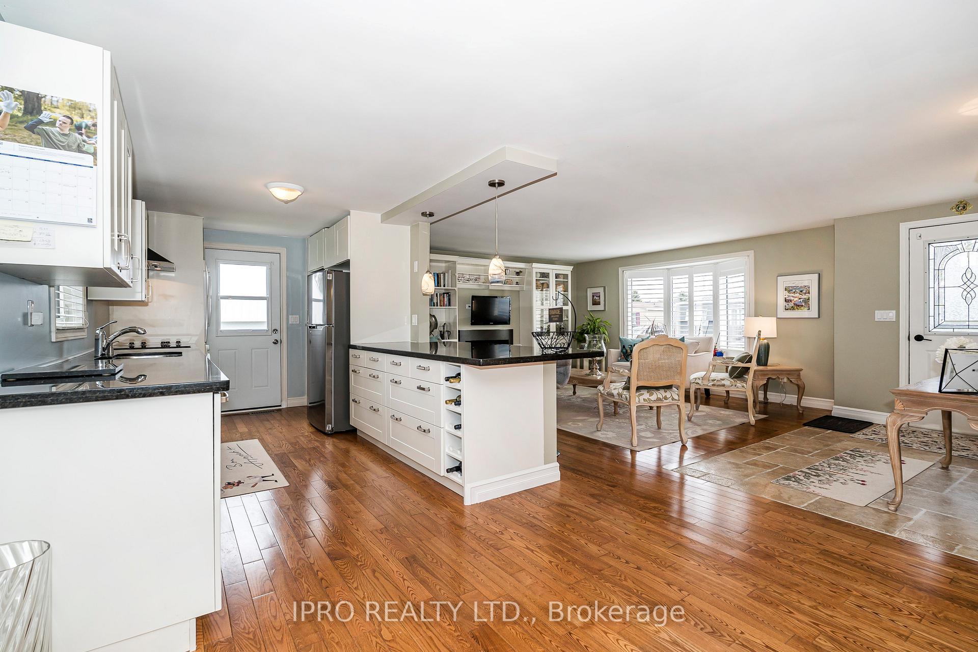 Photo 8 of 61 Bluffs Road, Clarington, Newcastle — HOMEH