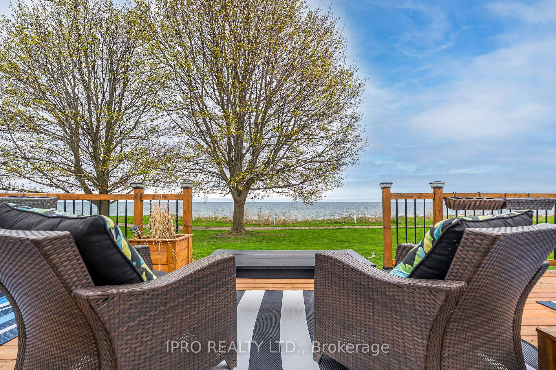 Photo 32 of 61 Bluffs Road, Clarington, Newcastle — HOMEH