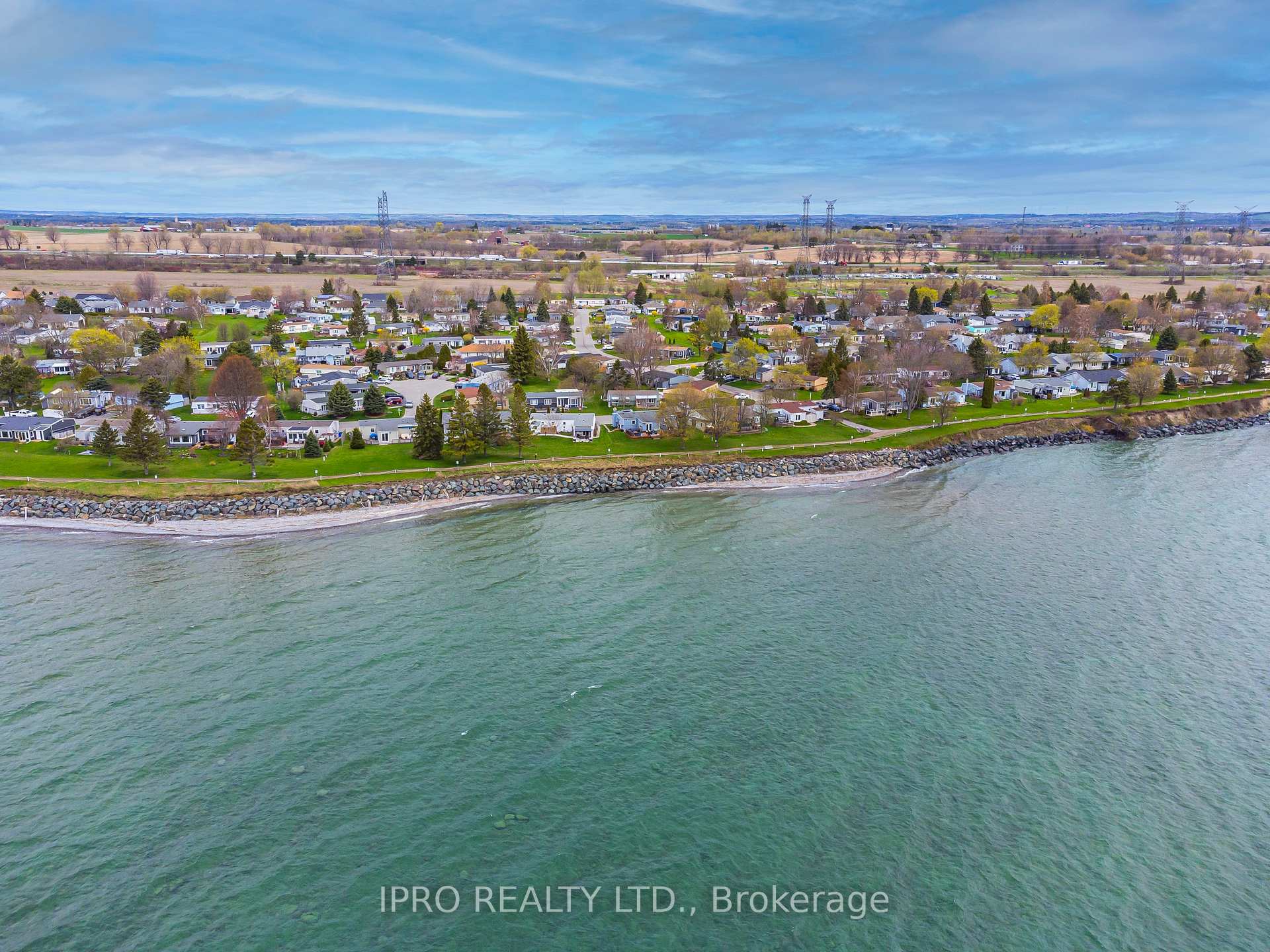 Photo 38 of 61 Bluffs Road, Clarington, Newcastle — HOMEH