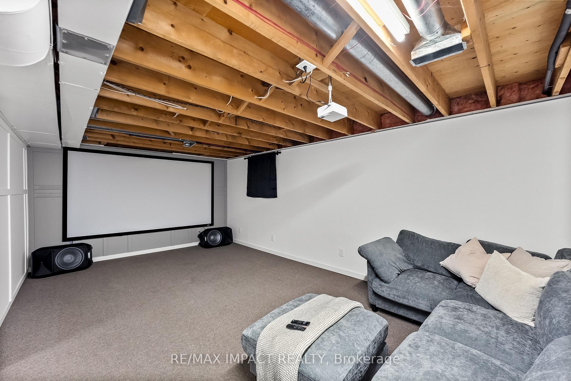 Photo 25 of 117 Roser Crescent, Clarington, Bowmanville — HOMEH
