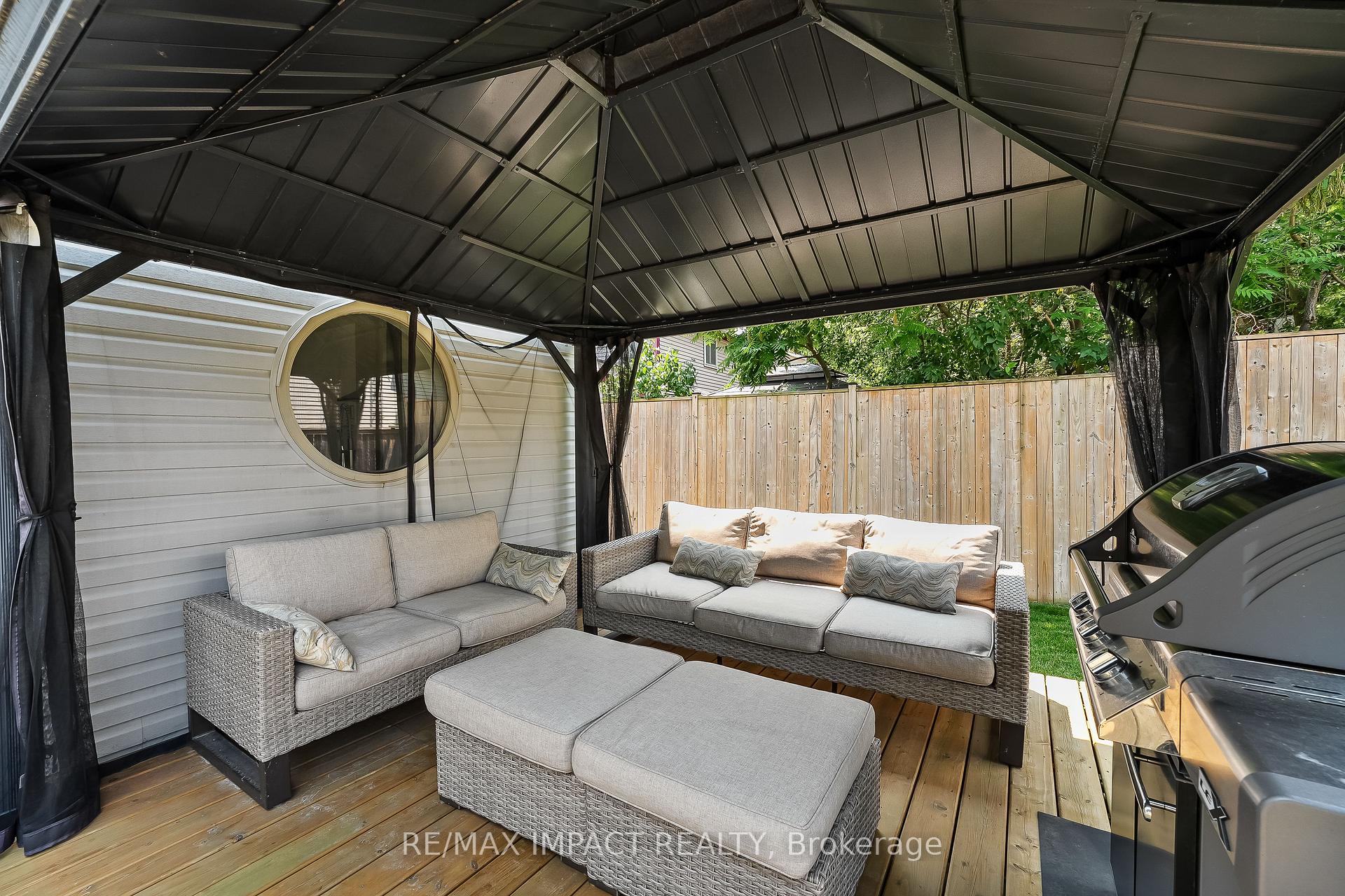 Photo 32 of 117 Roser Crescent, Clarington, Bowmanville — HOMEH